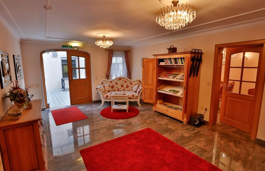 Hotel Ochsen Ammerbuch Экстерьер фото