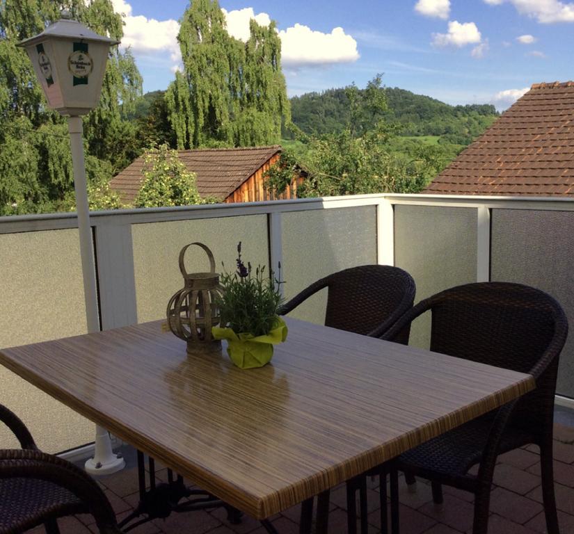Hotel Ochsen Ammerbuch Экстерьер фото