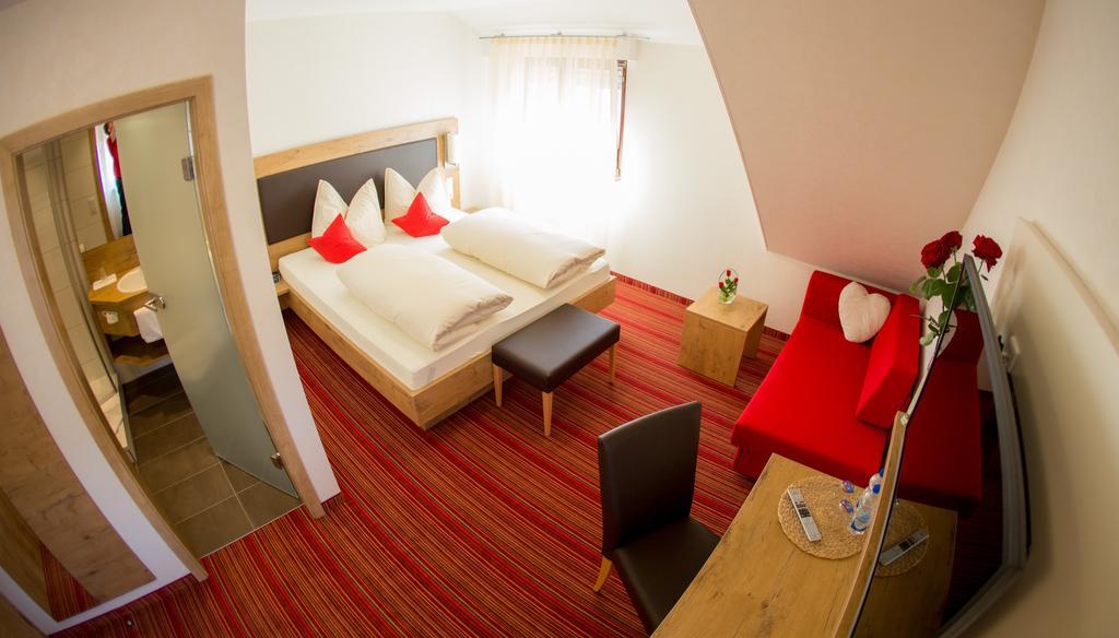 Hotel Ochsen Ammerbuch Номер фото